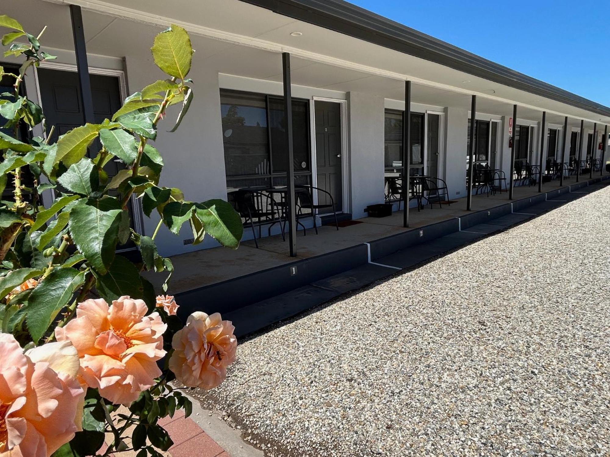 Motel Woongarra Rutherglen Bagian luar foto