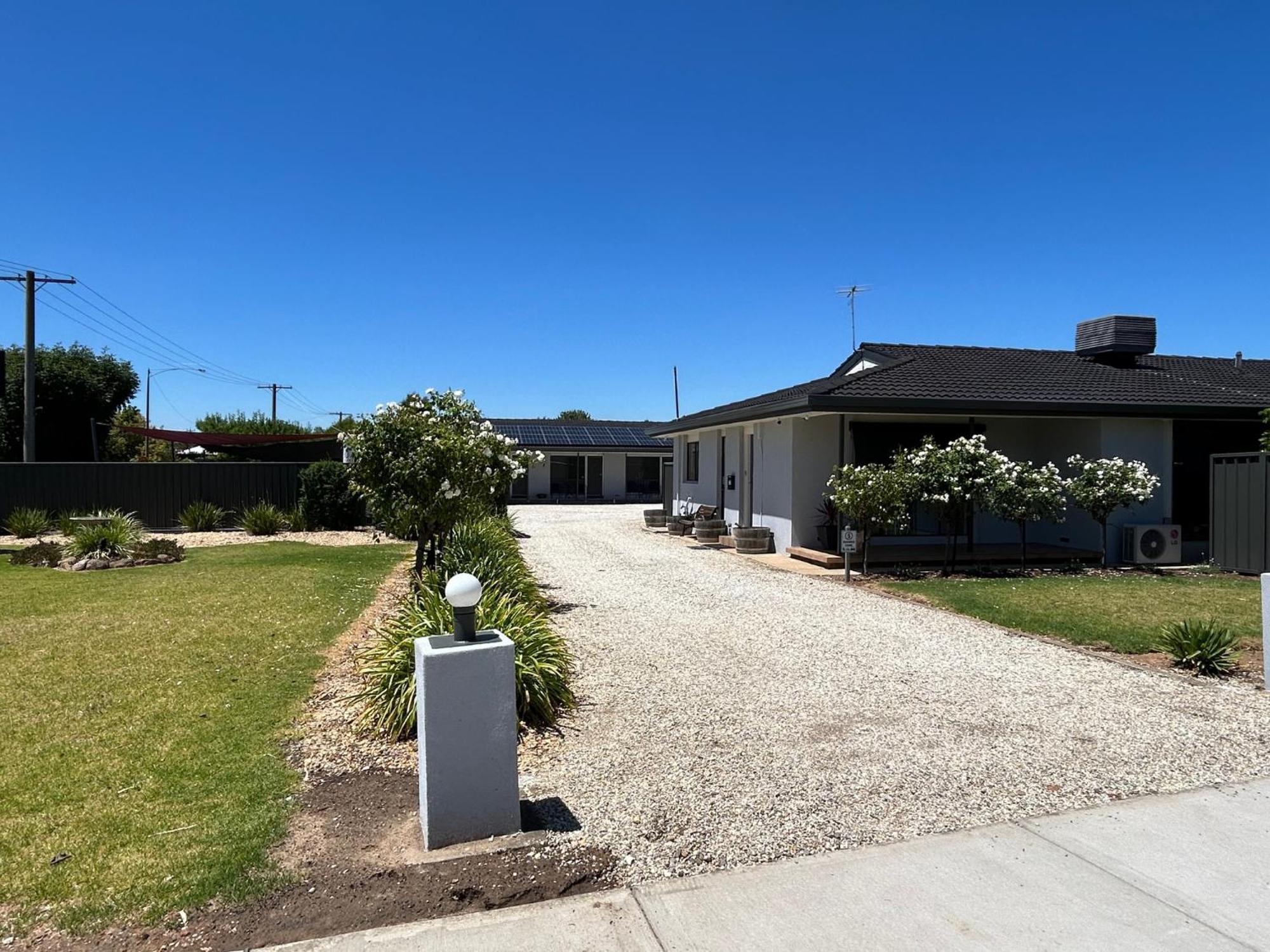 Motel Woongarra Rutherglen Bagian luar foto