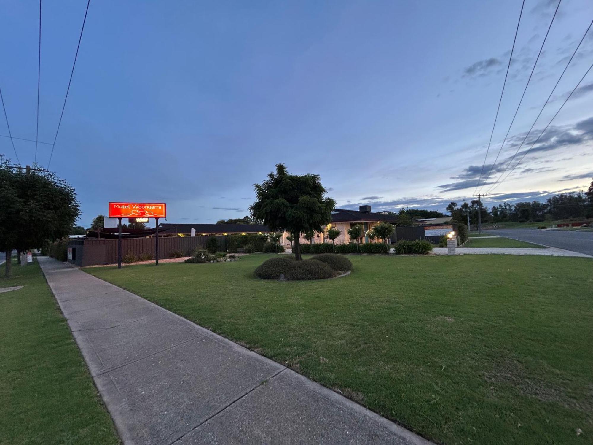 Motel Woongarra Rutherglen Bagian luar foto