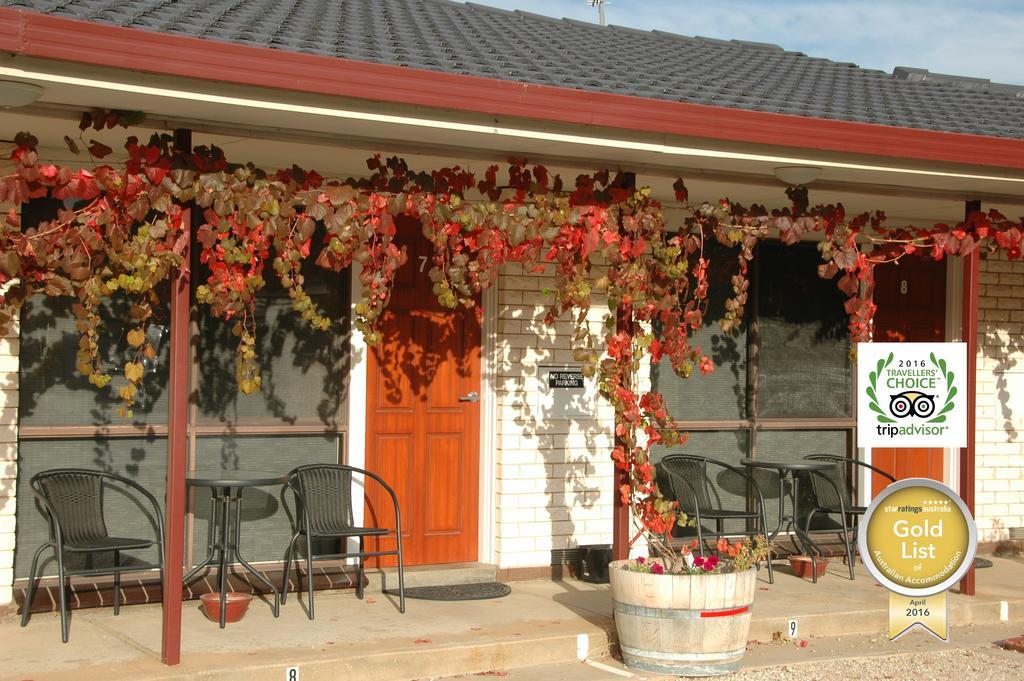 Motel Woongarra Rutherglen Bagian luar foto