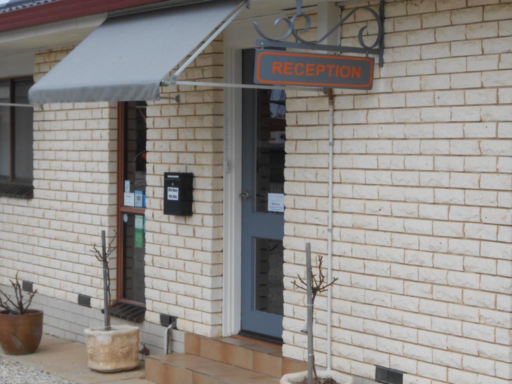 Motel Woongarra Rutherglen Bagian luar foto