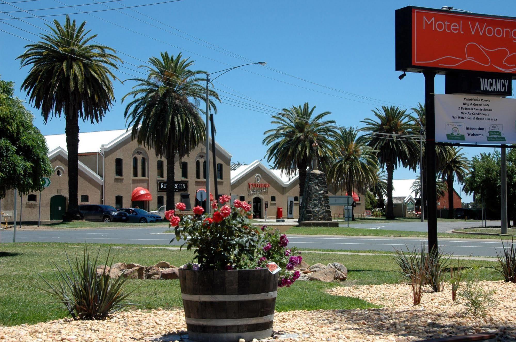 Motel Woongarra Rutherglen Bagian luar foto